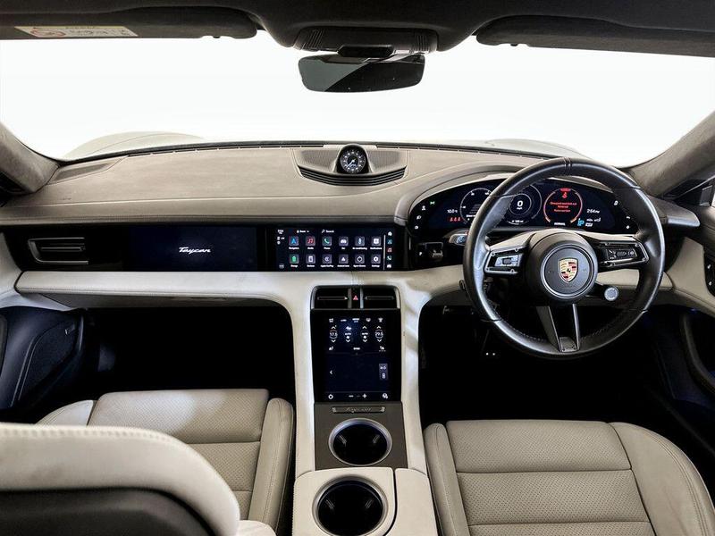 Used Porsche Taycan 2020 for sale - 76598565: Photo 3