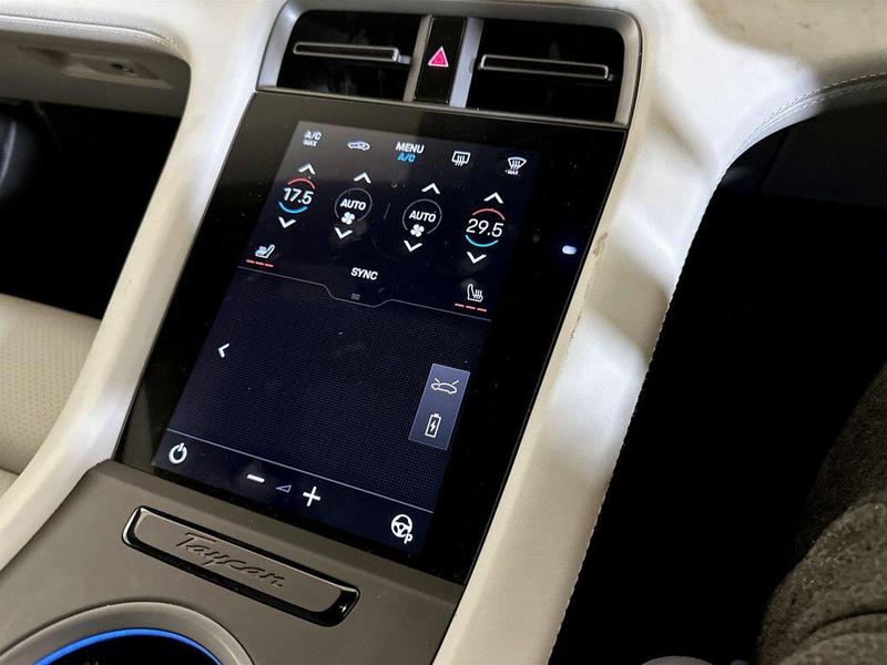 Used Porsche Taycan 2020 for sale - 76598565: Photo 30