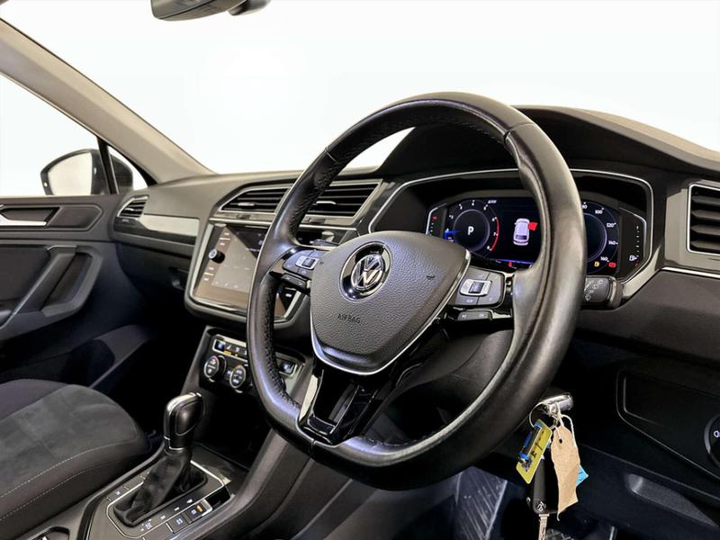 Used Volkswagen Tiguan 2019 for sale - 76862352: Photo 14