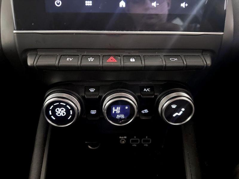 Used Renault Captur 2020 for sale - 76064635: Photo 27