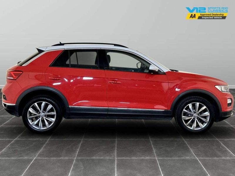 Used Volkswagen T-Roc 2020 for sale - 76882754: Photo 11