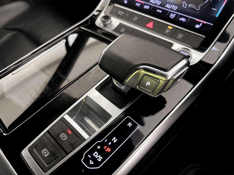 Used Audi Q7 2022 for sale - 76641106: Photo 27