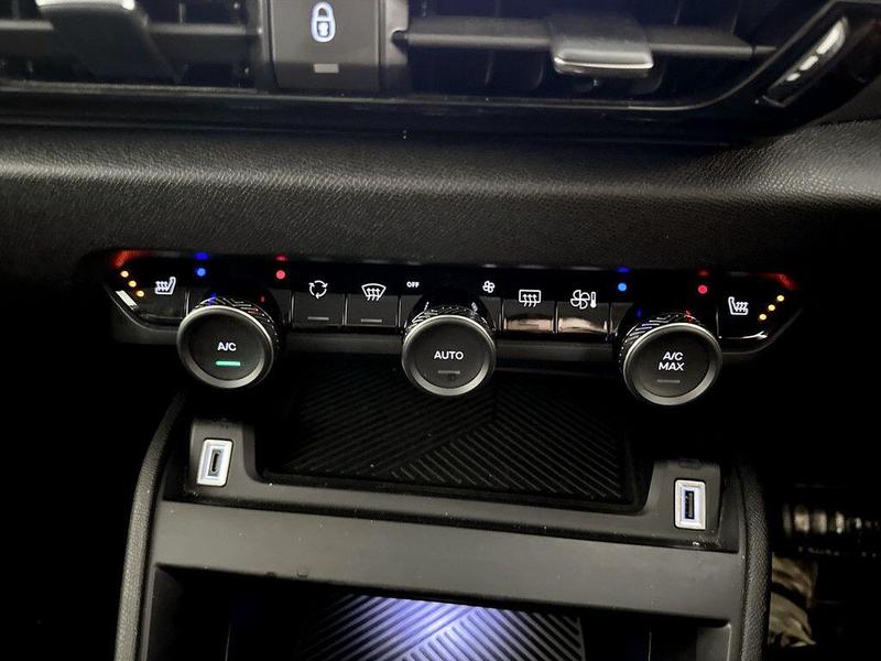 Used Citroen C4 2023 for sale - 76172688: Photo 25