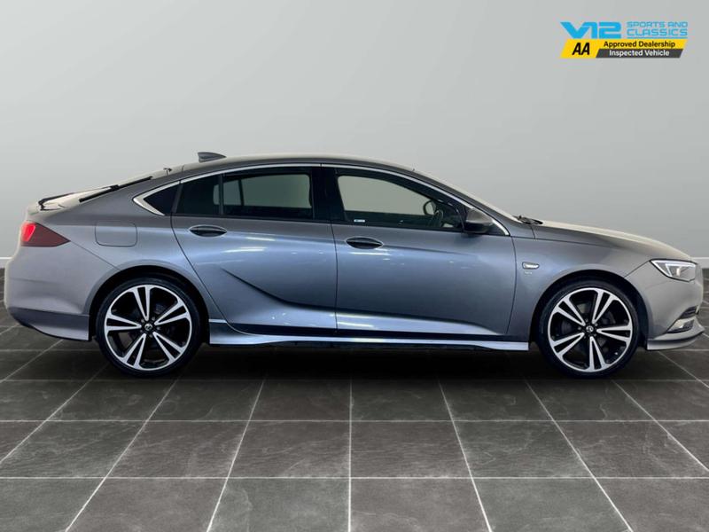 Used Vauxhall Insignia 2018 for sale - 76882750: Photo 11
