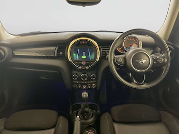 Used MINI Hatch 2018 for sale - 78482988: Photo