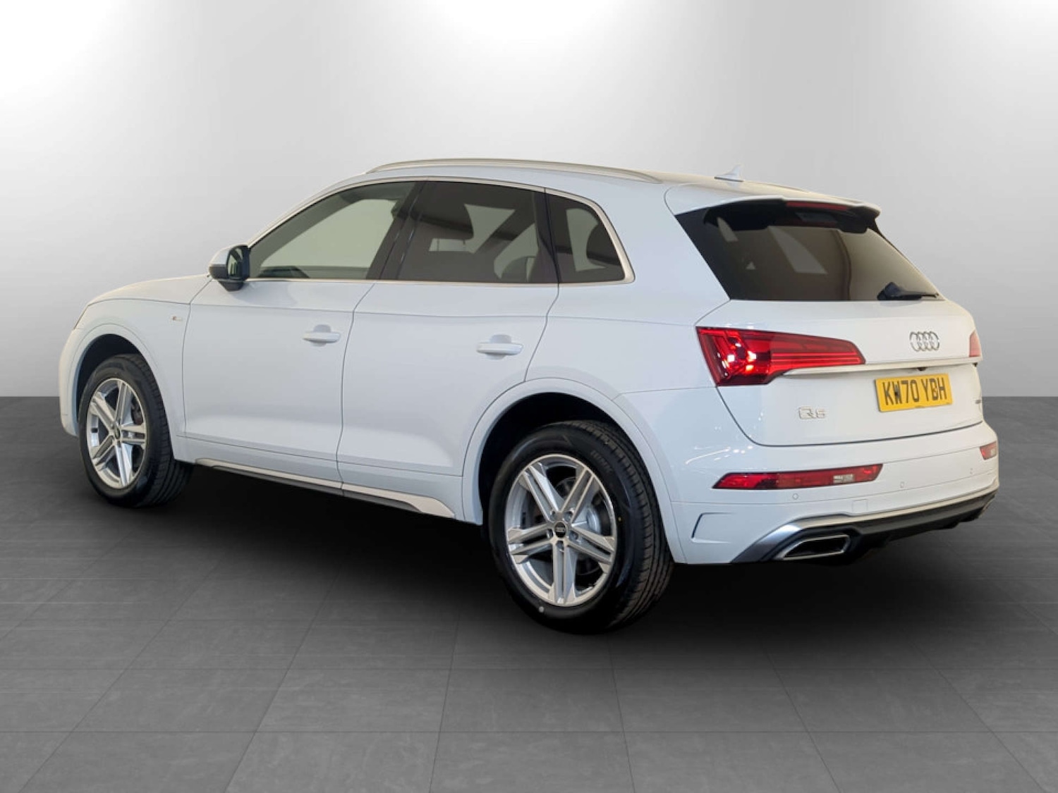 Used Audi Q5 2020 for sale - 77185972: Photo 8