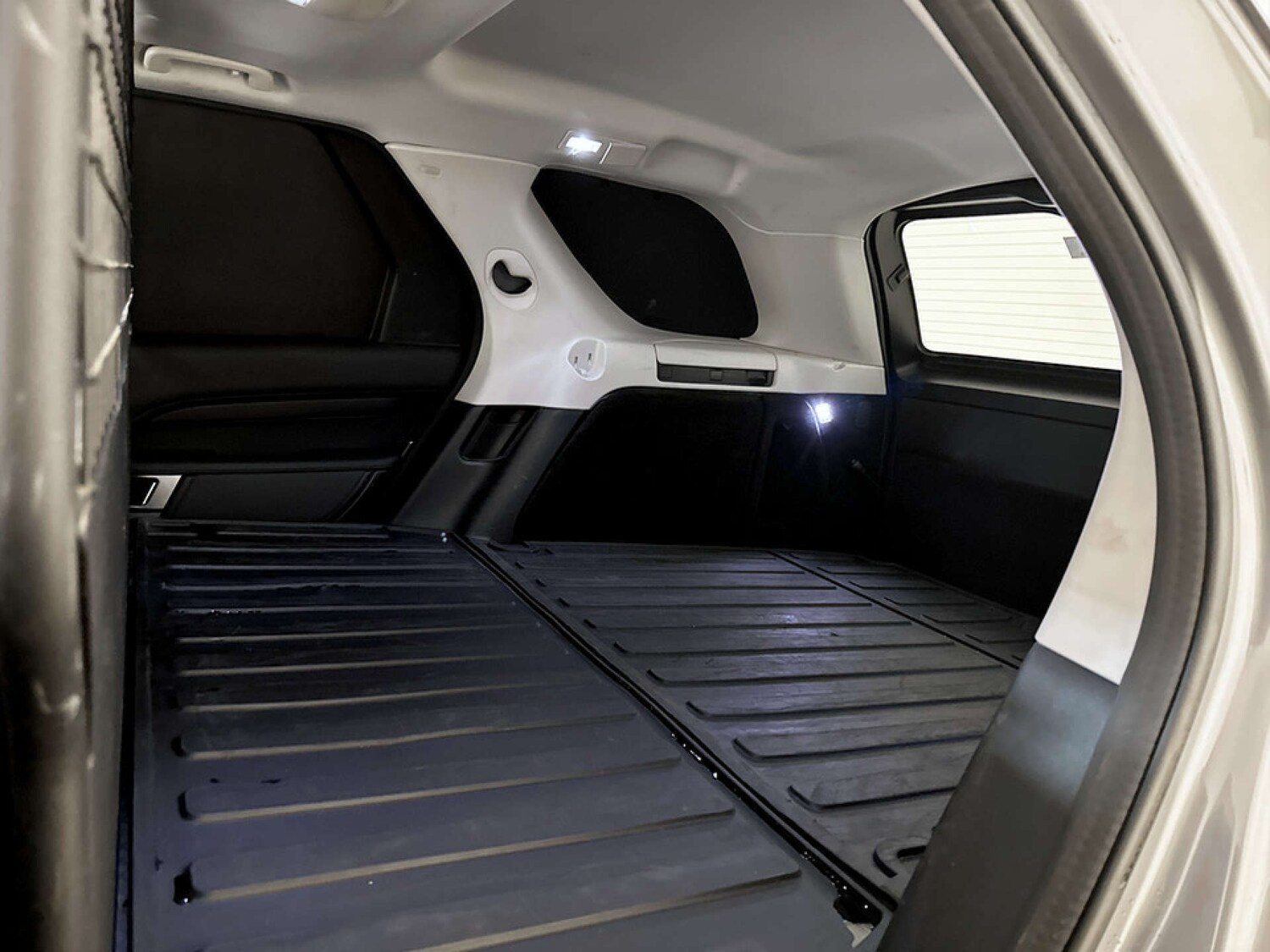 Used Land Rover Discovery 2020 for sale - 77408917: Photo 14