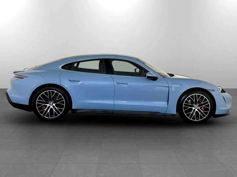 Used Porsche Taycan 2020 for sale - 77054750: Photo 11