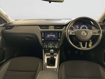 Used Skoda Octavia 2020 for sale - 78106757: Photo