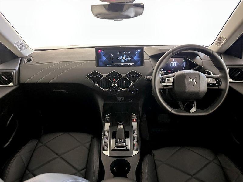 Used DS Automobiles DS 3 Crossback 2022 for sale - 76344374: Photo 3