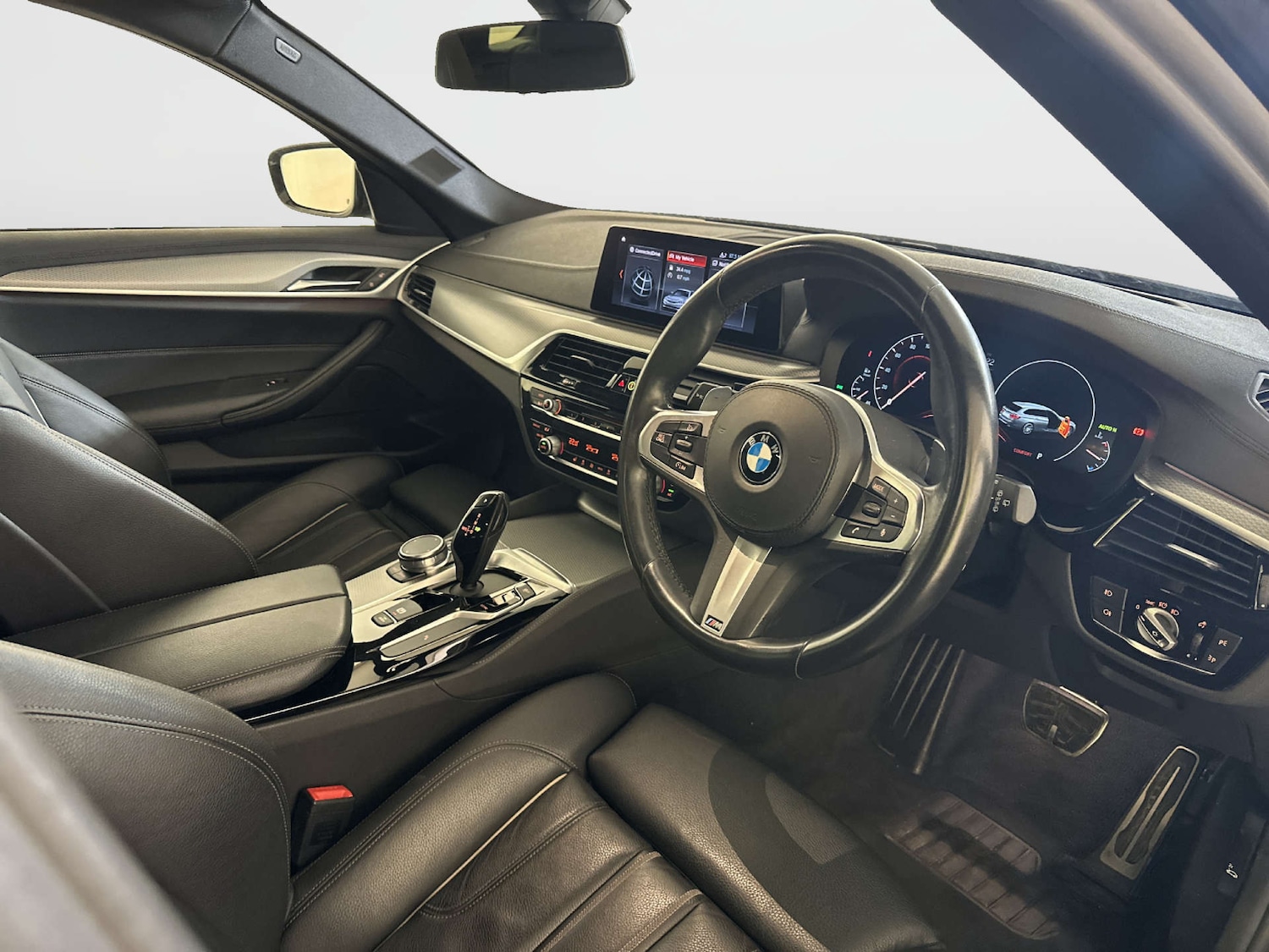 Used BMW 5 Series 2019 for sale - 77989933: Photo 15
