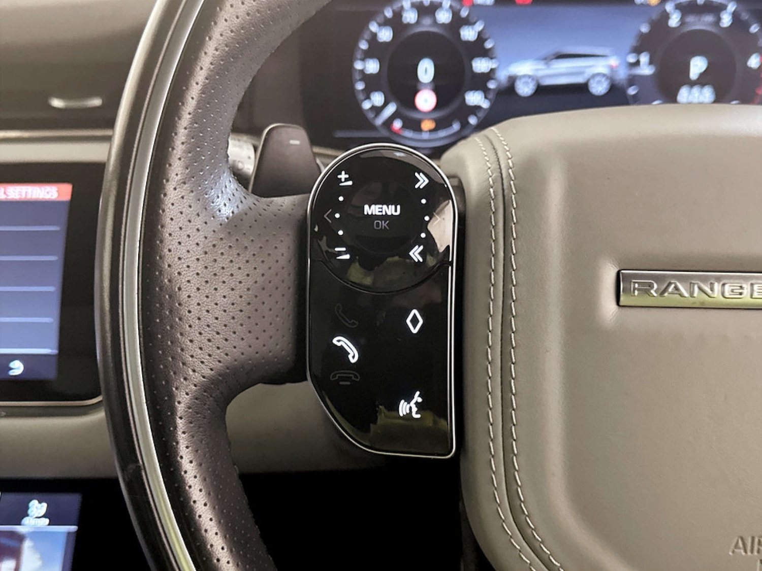 Used Land Rover Range Rover Evoque 2019 for sale - 77186075: Photo 18