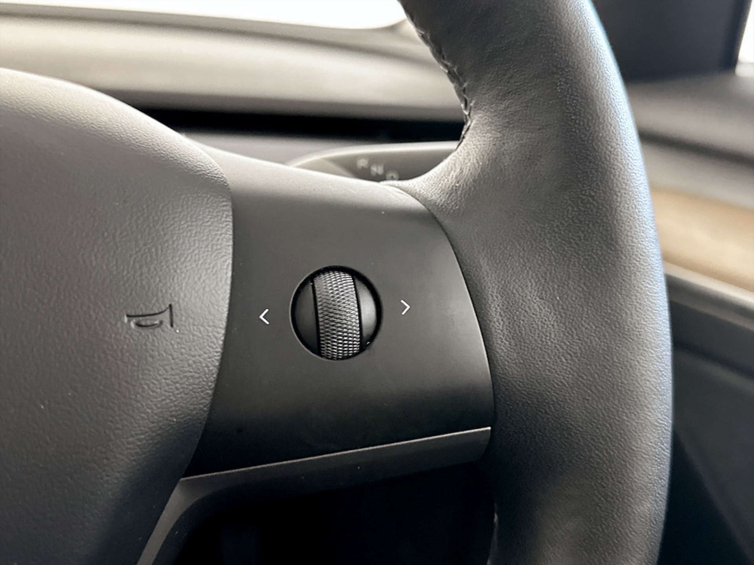 Used Tesla Model 3 2021 for sale - 77437447: Photo 17