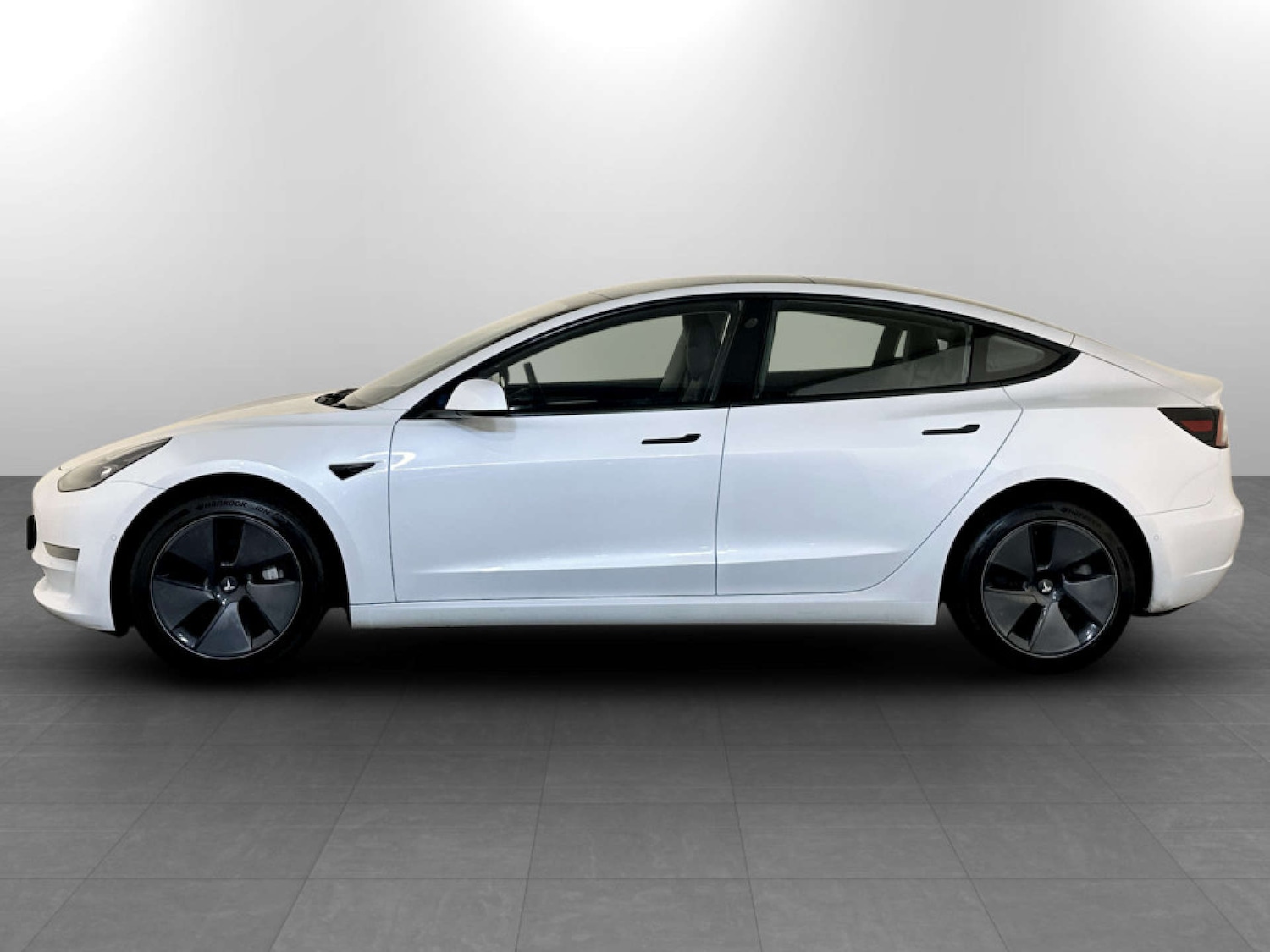 Used Tesla Model 3 2021 for sale - 77437447: Photo 6