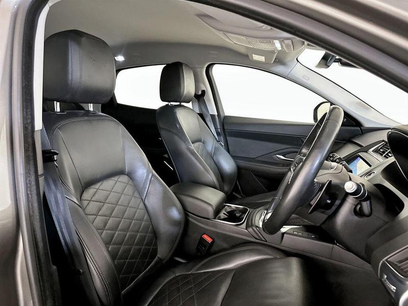 Used Jaguar E-Pace 2019 for sale - 76385101: Photo 13