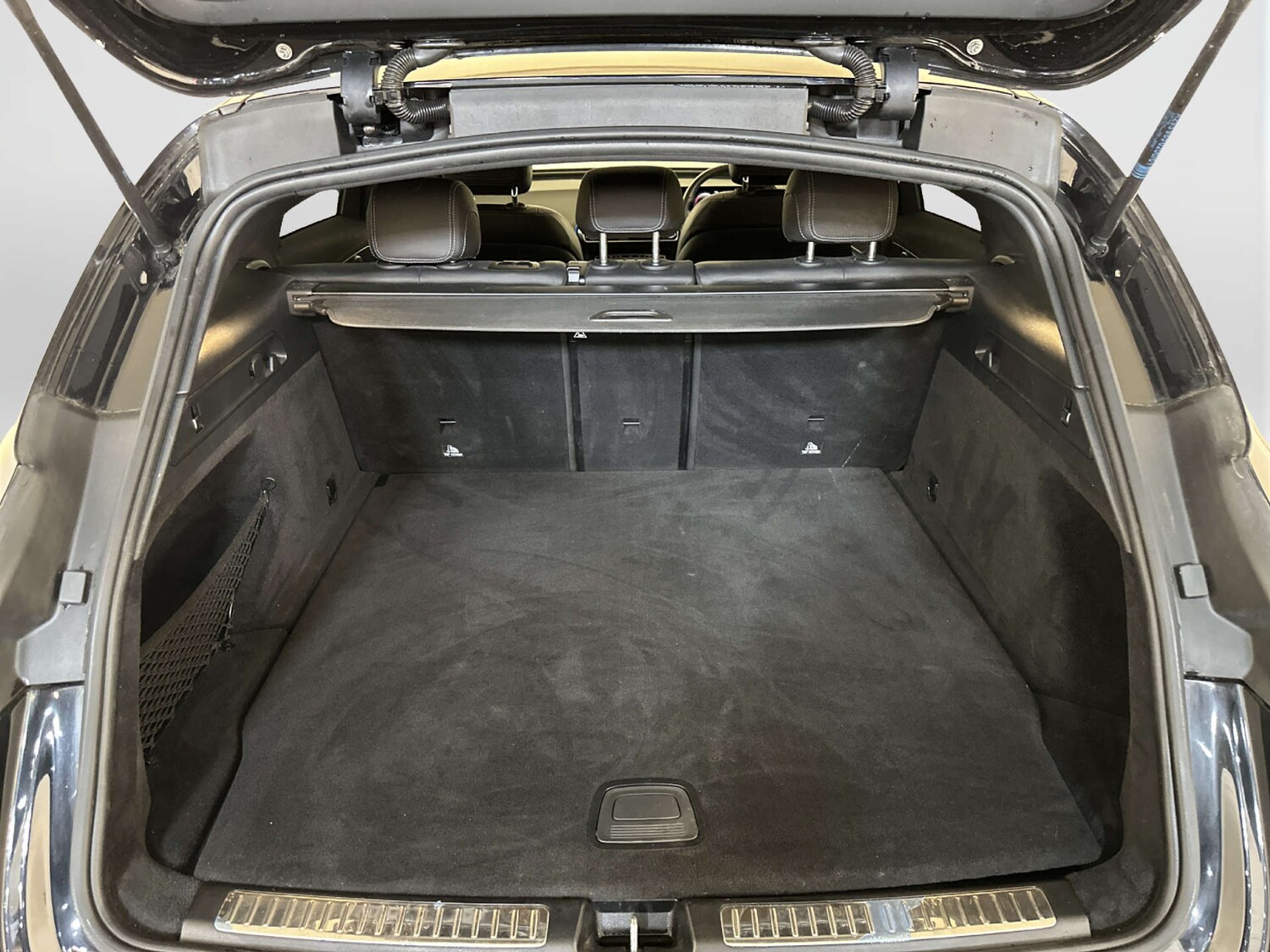 Used Mercedes-Benz EQC 2021 for sale - 77833268: Photo 16