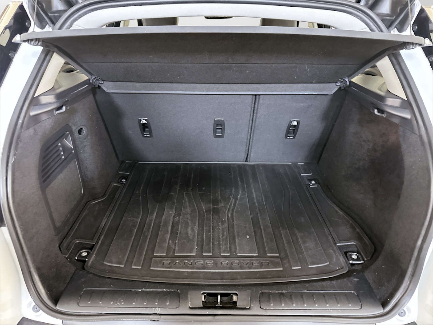 Used Land Rover Range Rover Evoque 2018 for sale - 77336951: Photo 15