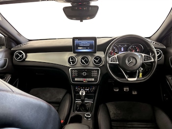 Used Mercedes-Benz GLA 2017 for sale - 77734989: Photo