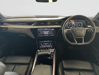 Used Audi e-tron 2022 for sale - 78629948: Photo