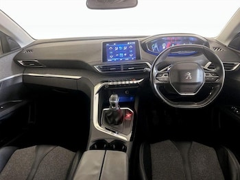 Used Peugeot 5008 2018 for sale - 75712395: Photo