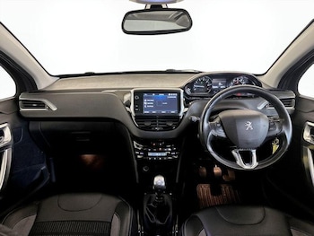 Used Peugeot 2008 2019 for sale - 75712394: Photo