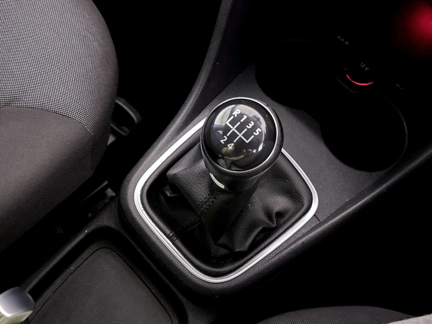 Used Volkswagen Polo 2017 for sale - 77185952: Photo 25