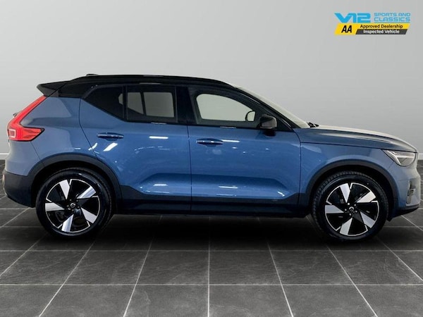 Used Volvo XC40 2023 for sale - 75712283: Photo 11