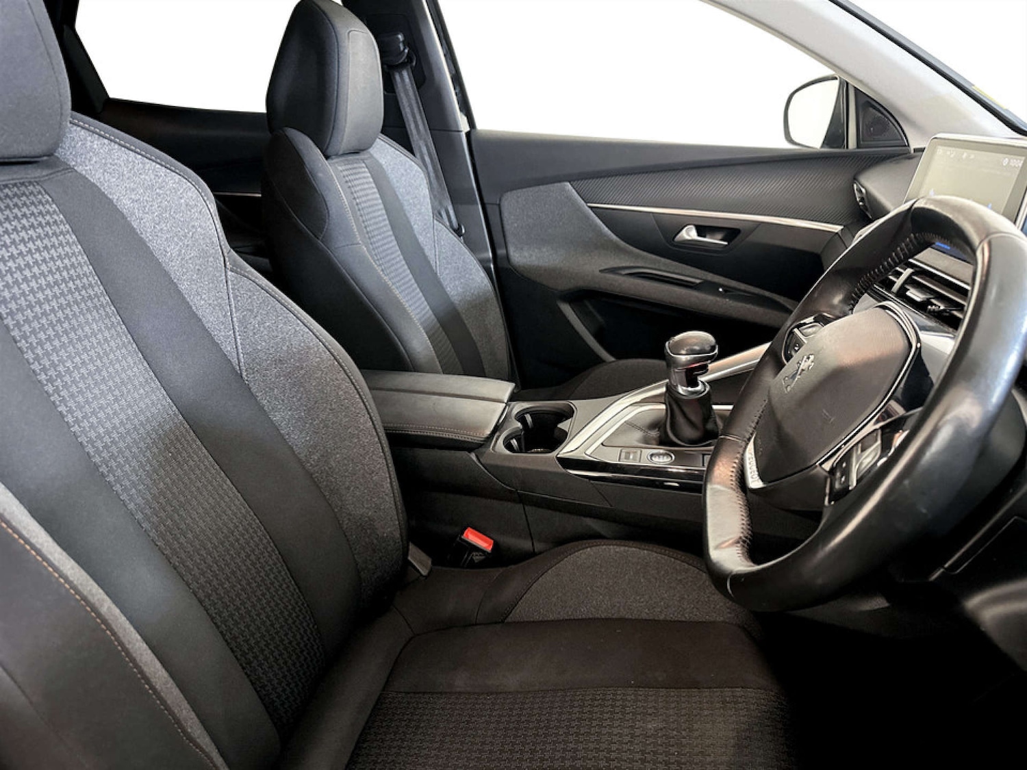 Used Peugeot 3008 2021 for sale - 77655570: Photo 12