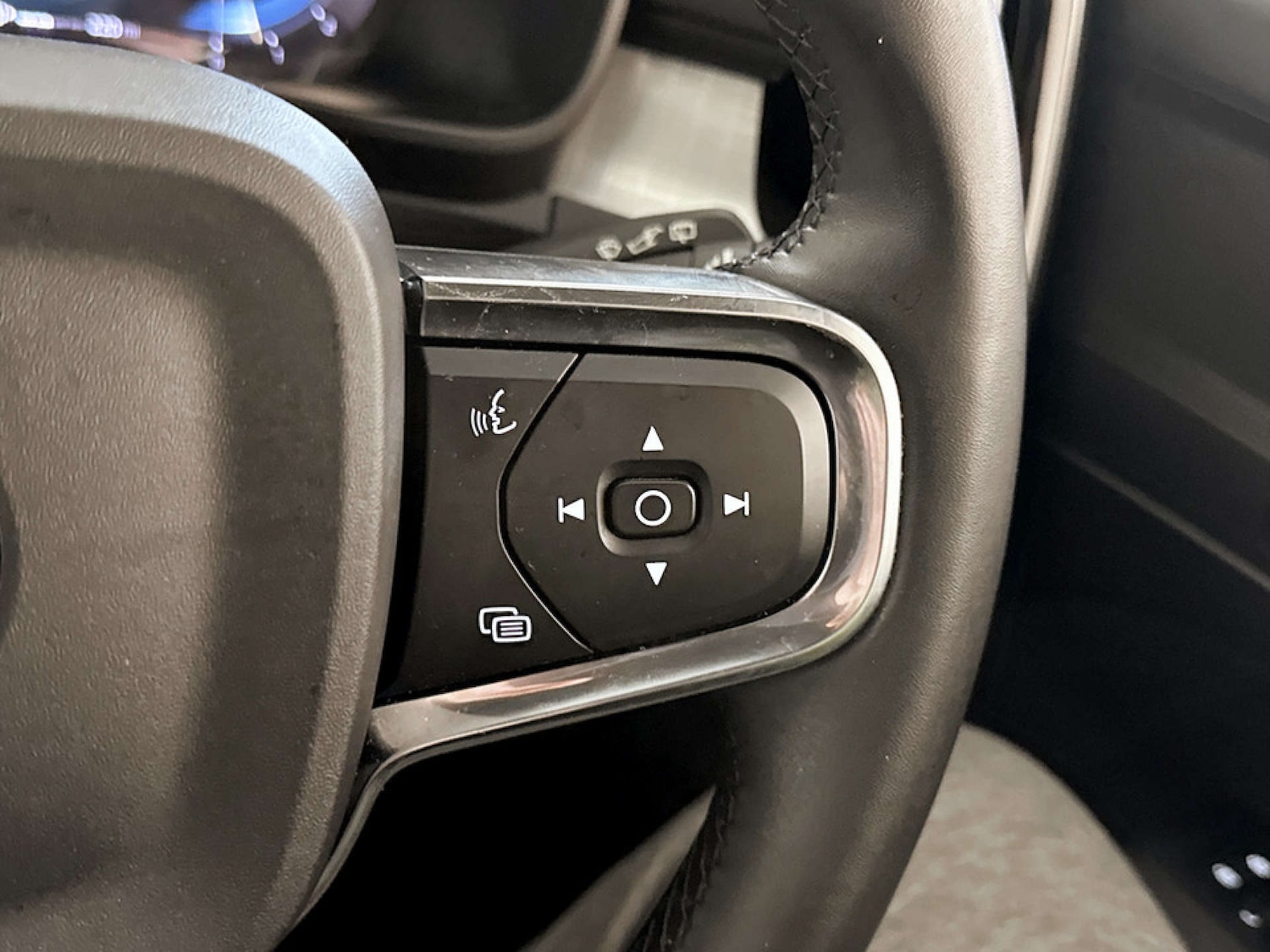 Used Volvo XC40 2024 for sale - 77712954: Photo 18