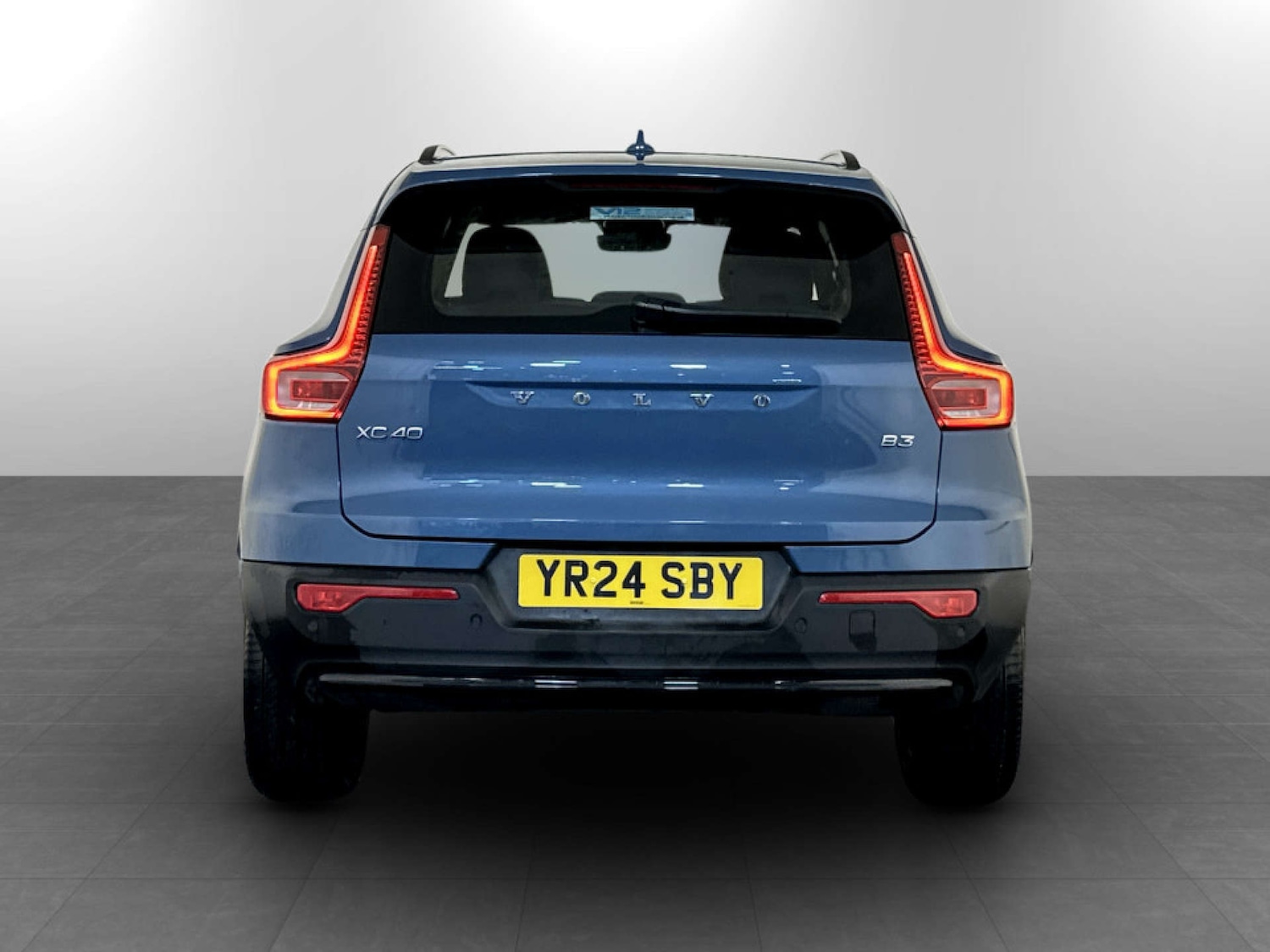 Used Volvo XC40 2024 for sale - 77712954: Photo 9