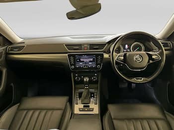 Used Skoda Superb 2021 for sale - 79771337: Photo