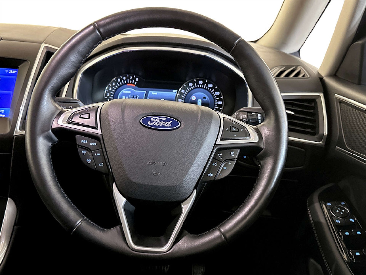 Used Ford Galaxy 2022 for sale - 77186066: Photo 18