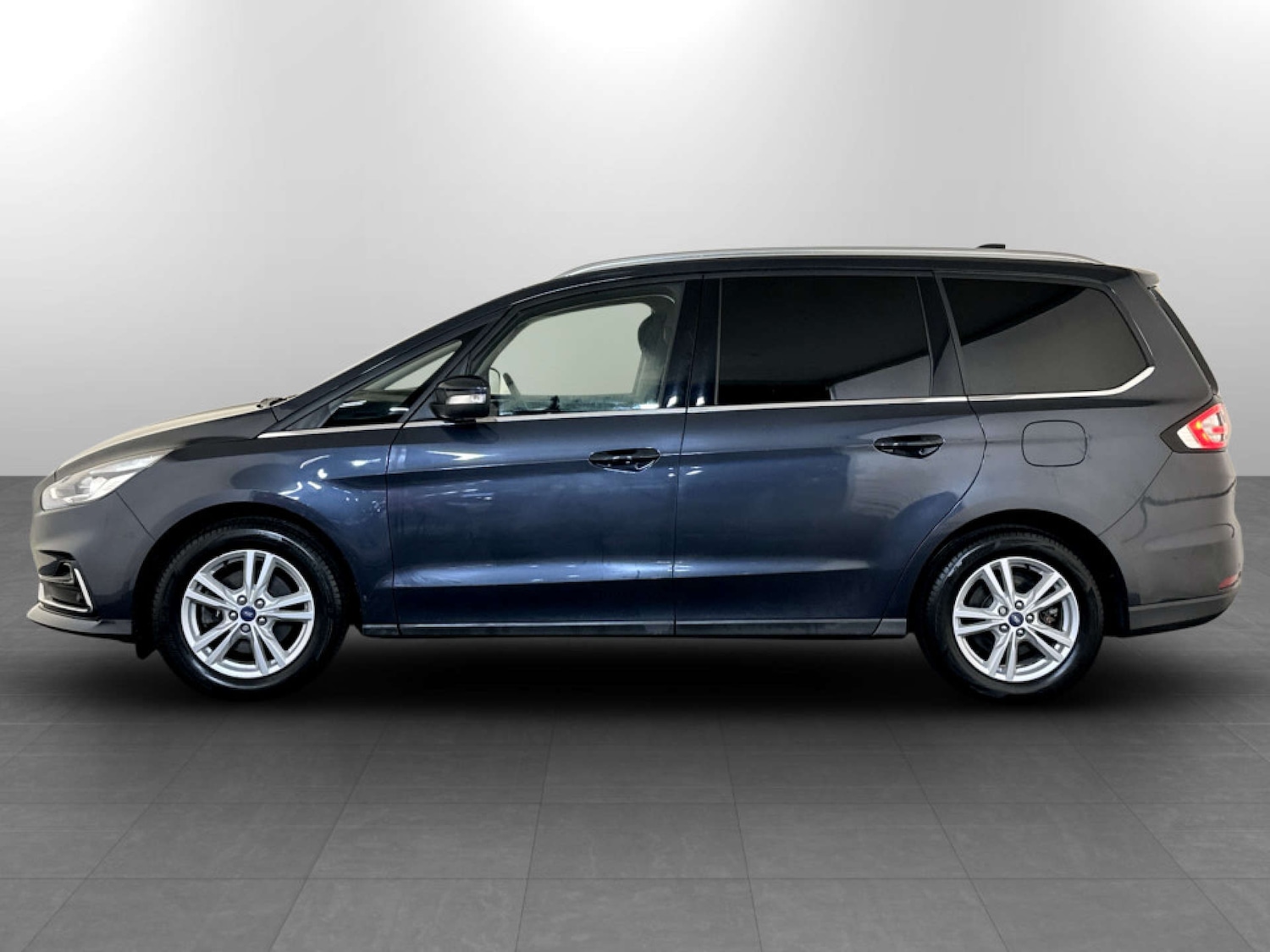 Used Ford Galaxy 2022 for sale - 77186066: Photo 7