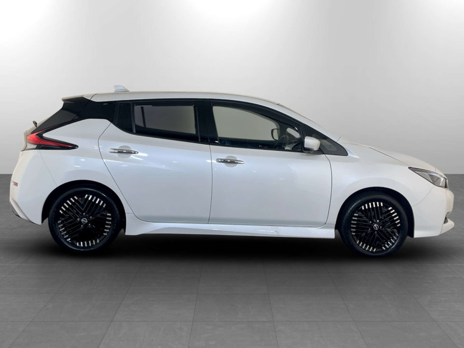 Used Nissan Leaf 2022 for sale - 77272712: Photo 11