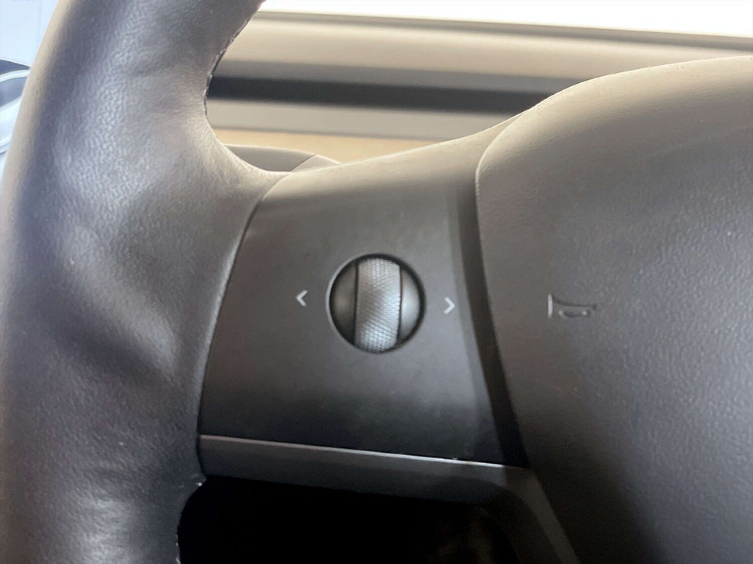 Used Tesla Model 3 2021 for sale - 77470032: Photo 17