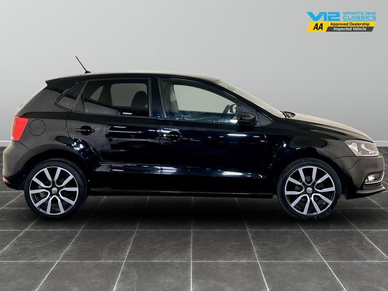 Used Volkswagen Polo 2016 for sale - 76344444: Photo 11