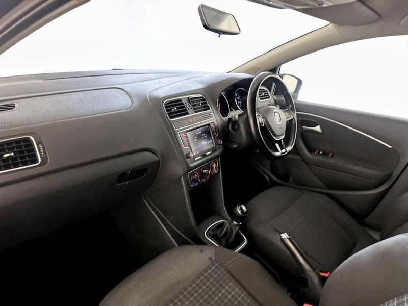 Used Volkswagen Polo 2016 for sale - 76344444: Photo 12