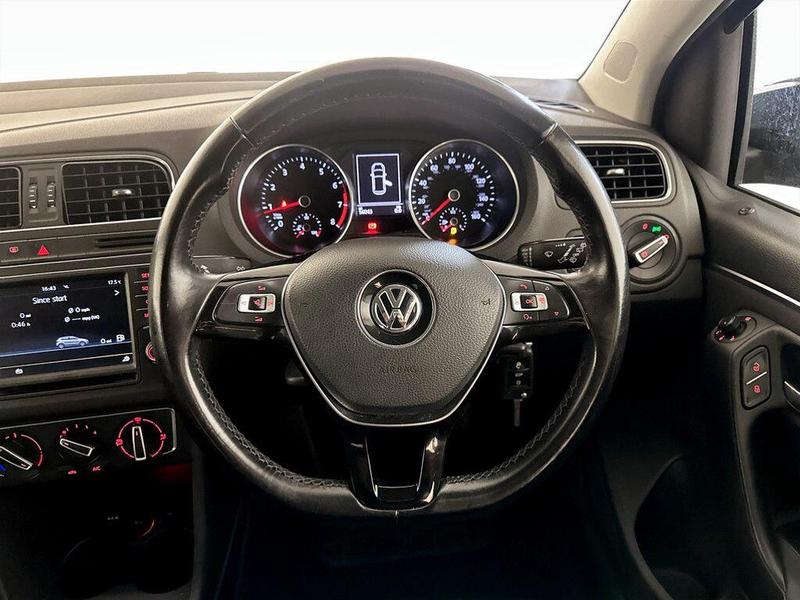 Used Volkswagen Polo 2016 for sale - 76344444: Photo 16
