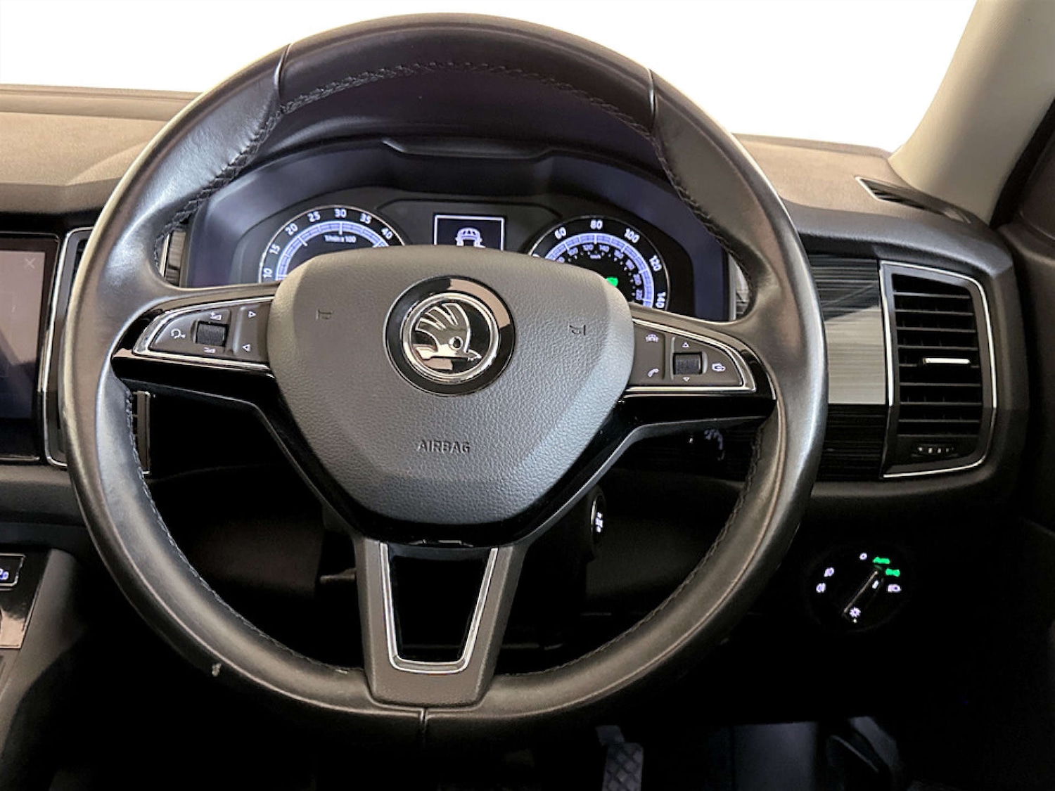 Used Skoda Kodiaq 2017 for sale - 77185728: Photo 19