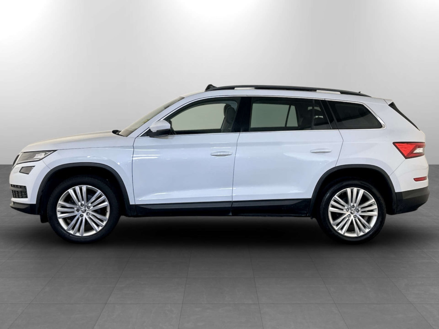 Used Skoda Kodiaq 2017 for sale - 77185728: Photo 7