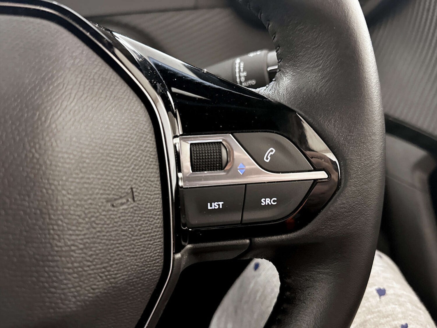 Used Peugeot 2008 2023 for sale - 77664927: Photo 19