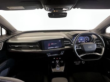 Used Audi Q4 e-tron 2021 for sale - 75712388: Photo