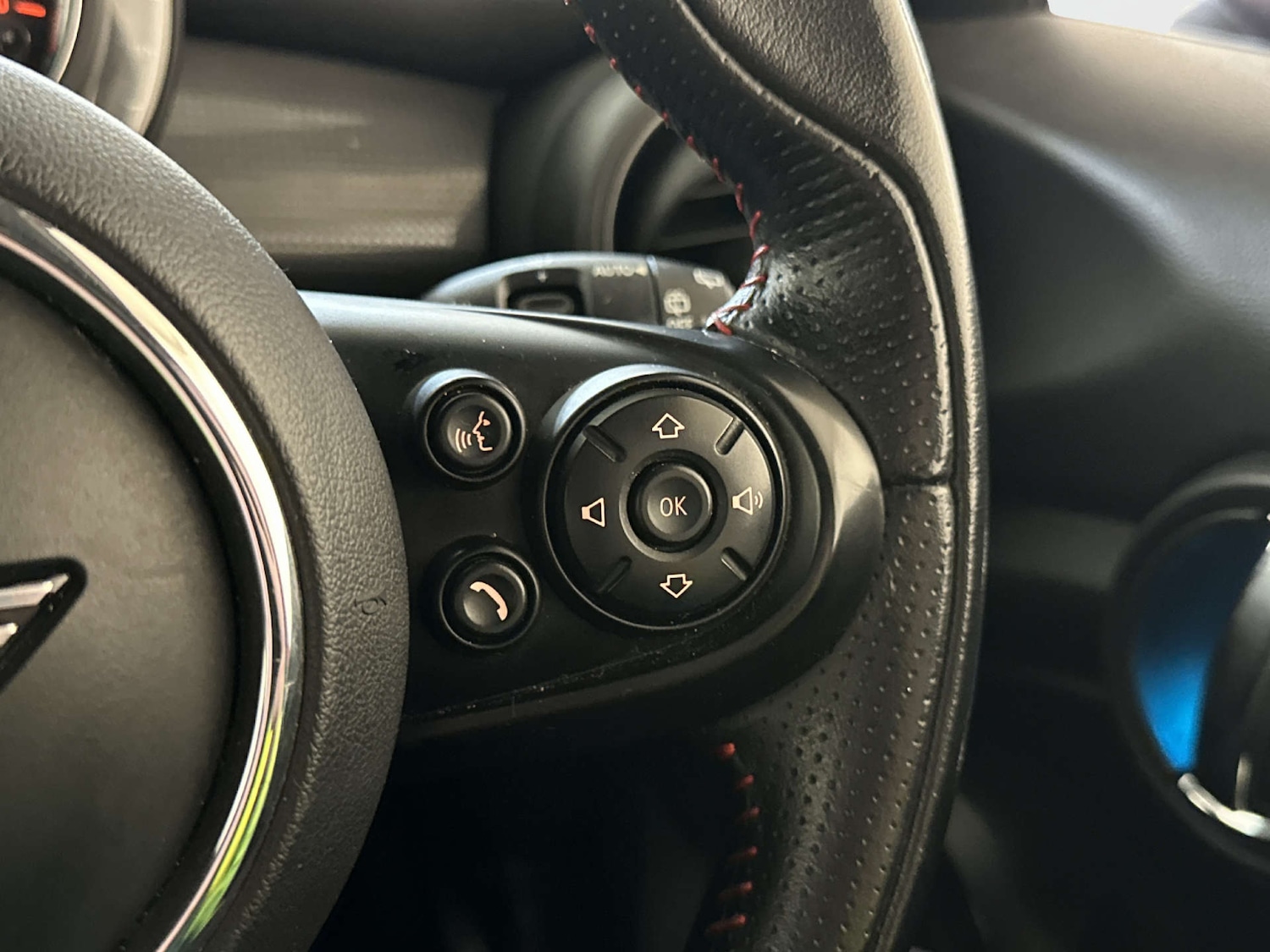 Used MINI Hatch 2019 for sale - 78014293: Photo 19