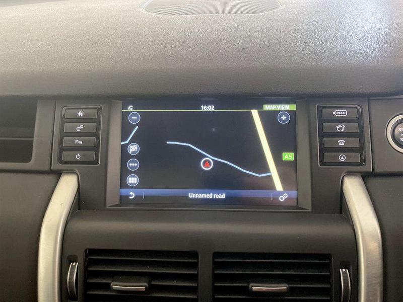 Used Land Rover Discovery Sport 2018 for sale - 76385085: Photo 24