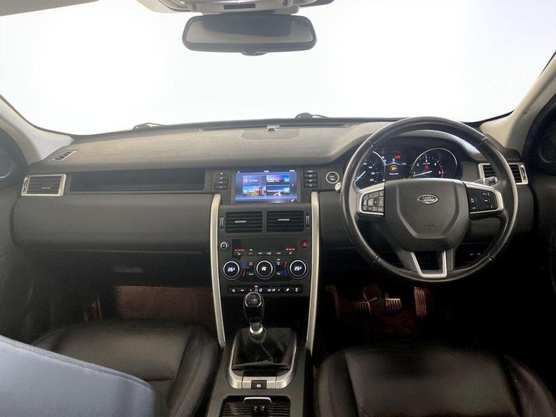 Used Land Rover Discovery Sport 2018 for sale - 76385085: Photo 3