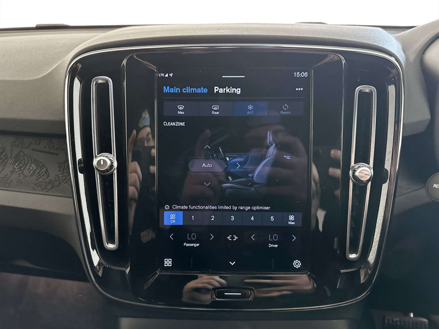 Used Volvo XC40 2023 for sale - 77734928: Photo 21