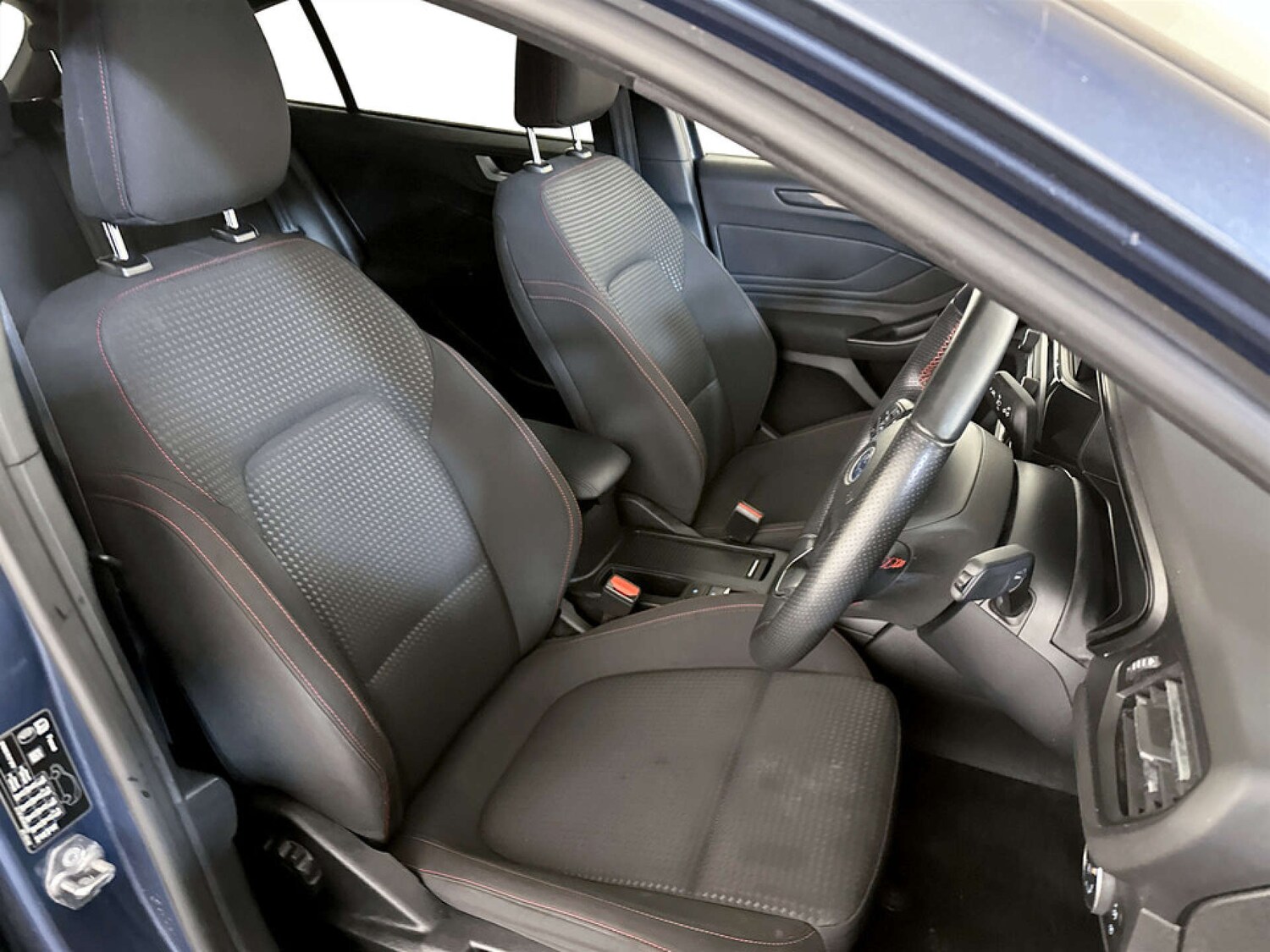 Used Ford Focus 2021 for sale - 77736119: Photo 13