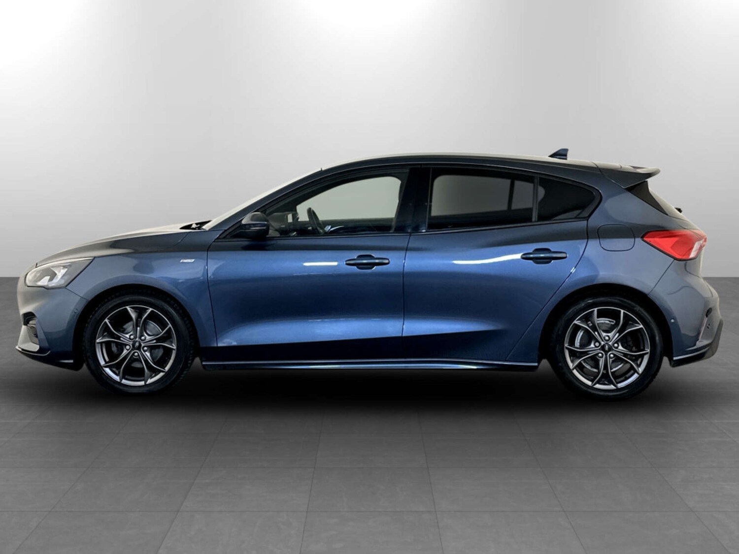 Used Ford Focus 2021 for sale - 77736119: Photo 7