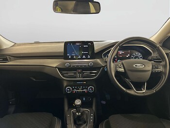 Used Ford Focus 2018 for sale - 77963184: Photo