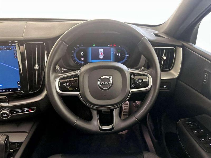 Used Volvo XC60 2021 for sale - 76826196: Photo 16